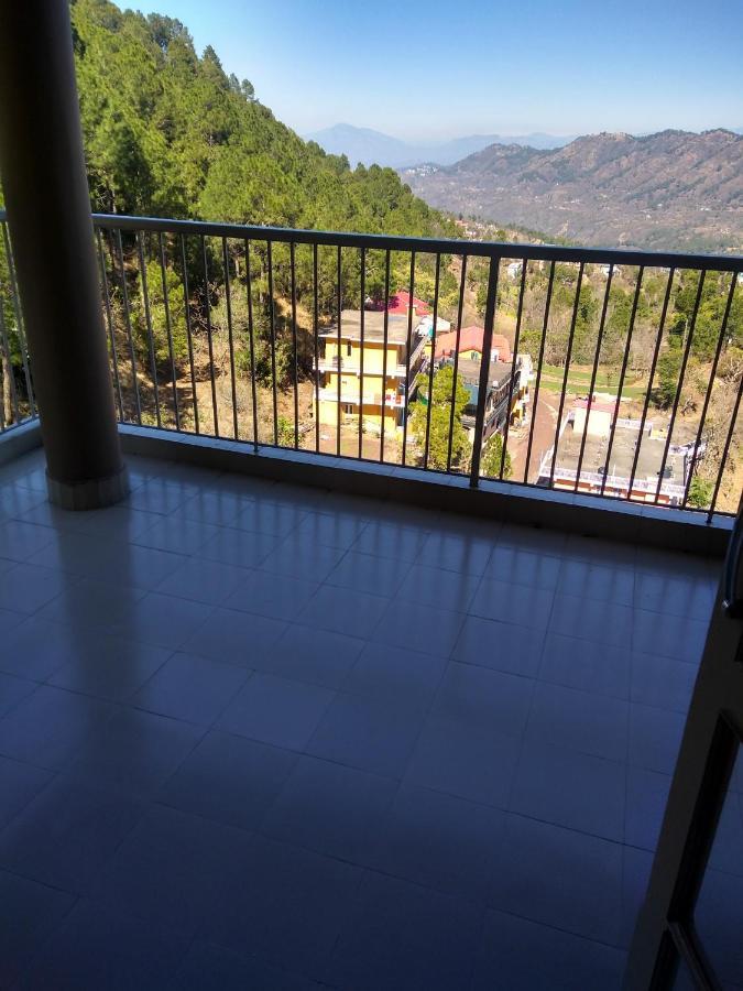Terrace Retreat Bed & Breakfast Kasauli Exterior photo