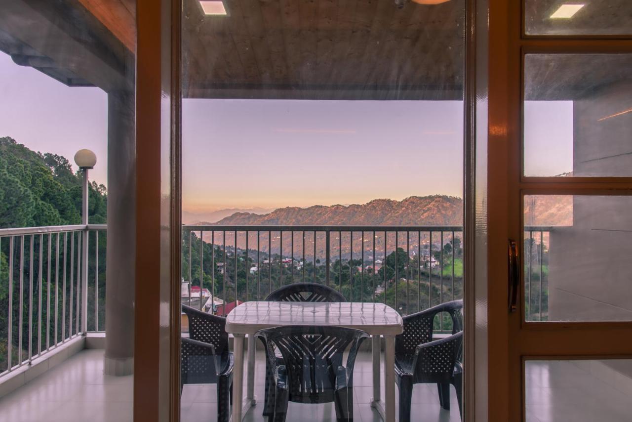 Terrace Retreat Bed & Breakfast Kasauli Exterior photo